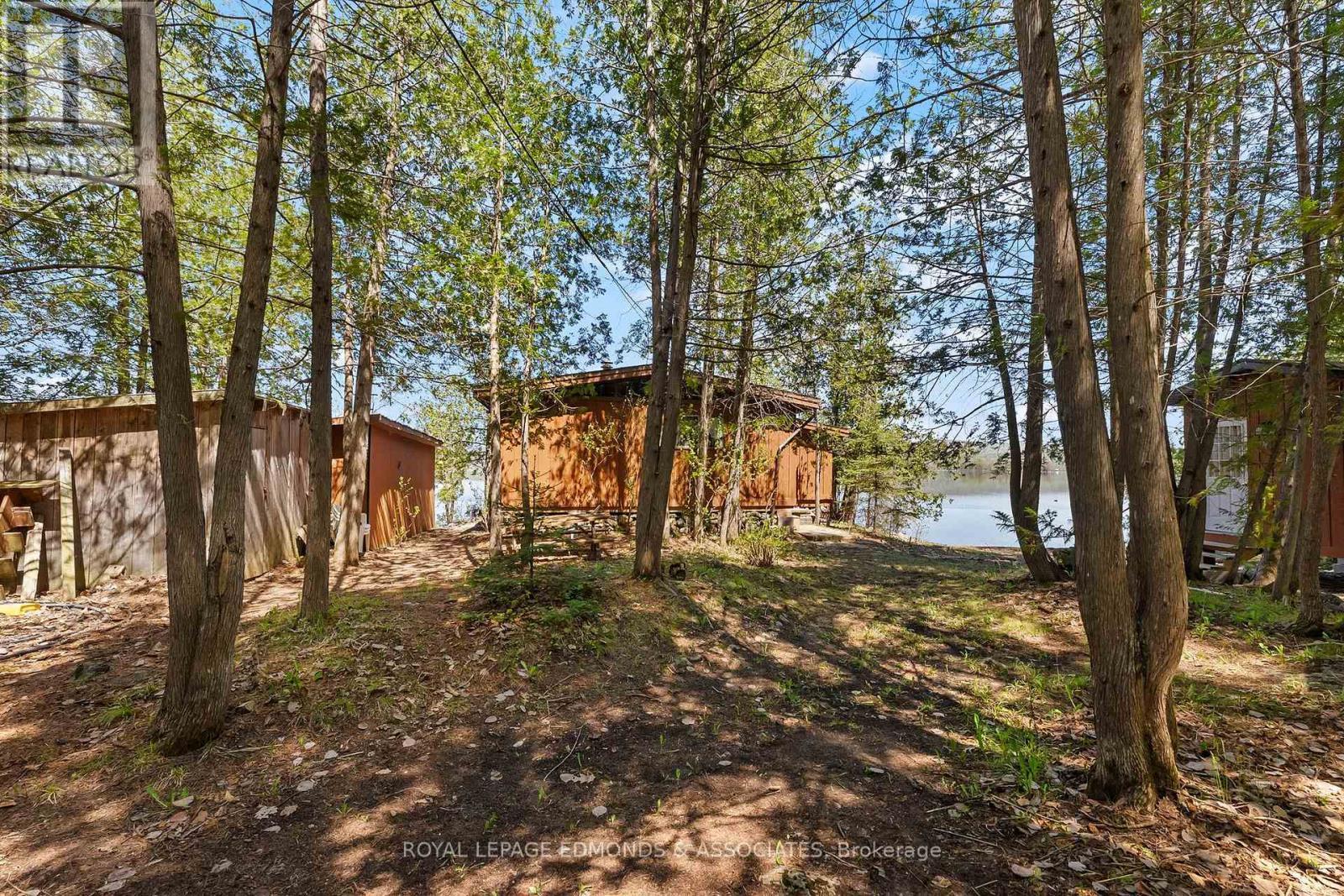 












30 ORVILLES TRAIL

,
Whitewater Region,




Ontario
K0J2L0

