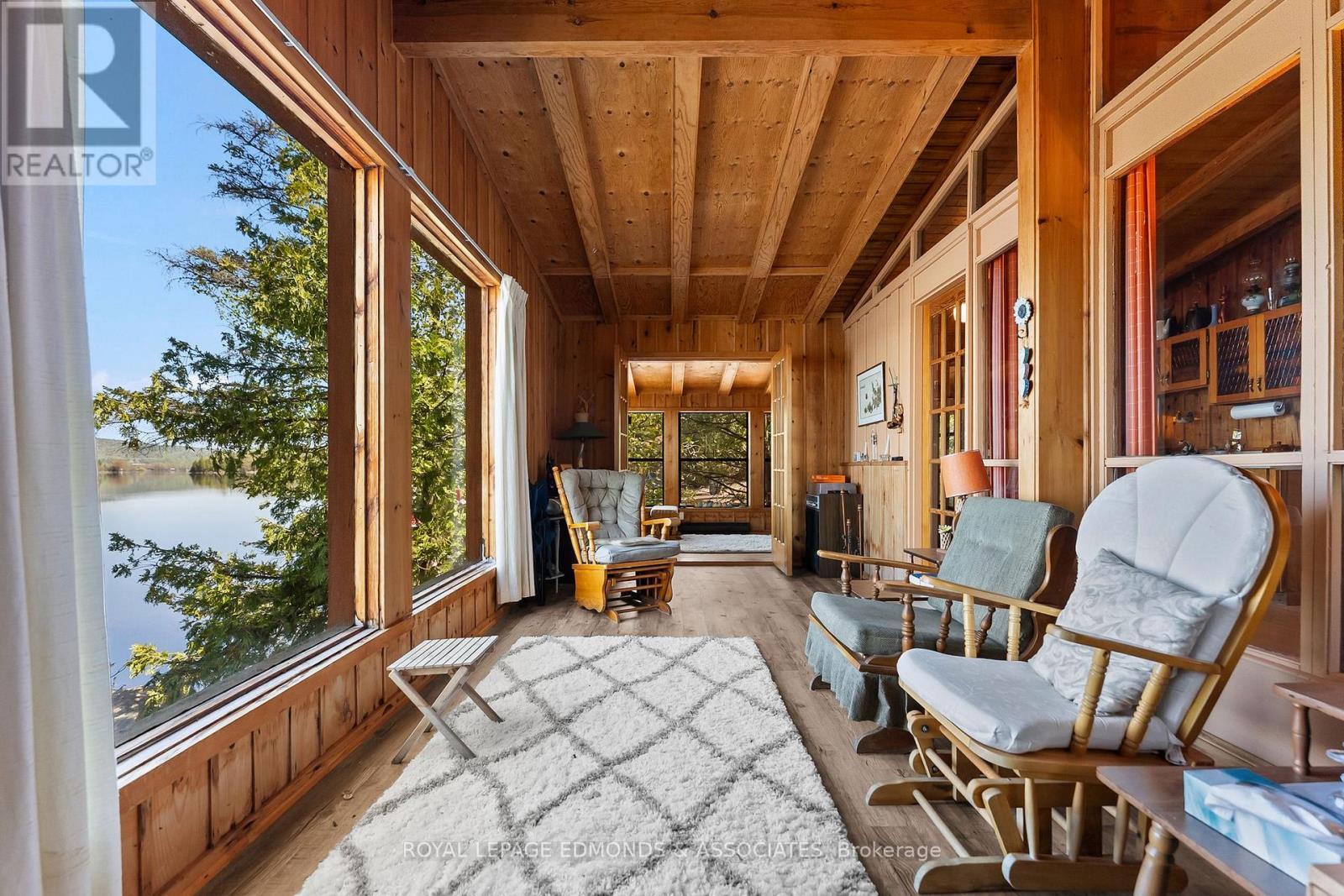 












30 ORVILLES TRAIL

,
Whitewater Region,




Ontario
K0J2L0

