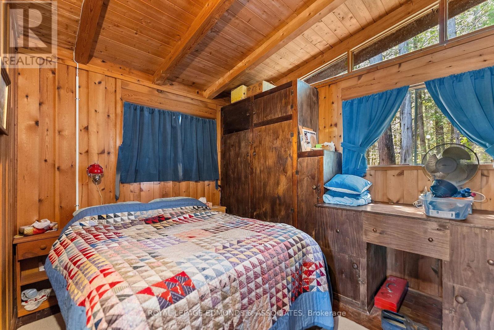 












30 ORVILLES TRAIL

,
Whitewater Region,




Ontario
K0J2L0

