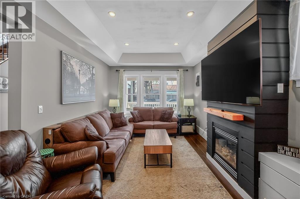 












99 NORTH MAIN Street

,
Simcoe,




Ontario
N3Y2M2


