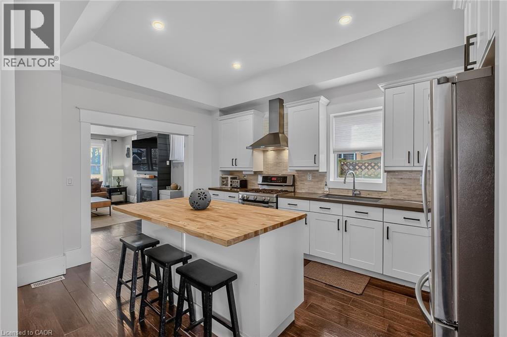 












99 NORTH MAIN Street

,
Simcoe,




Ontario
N3Y2M2

