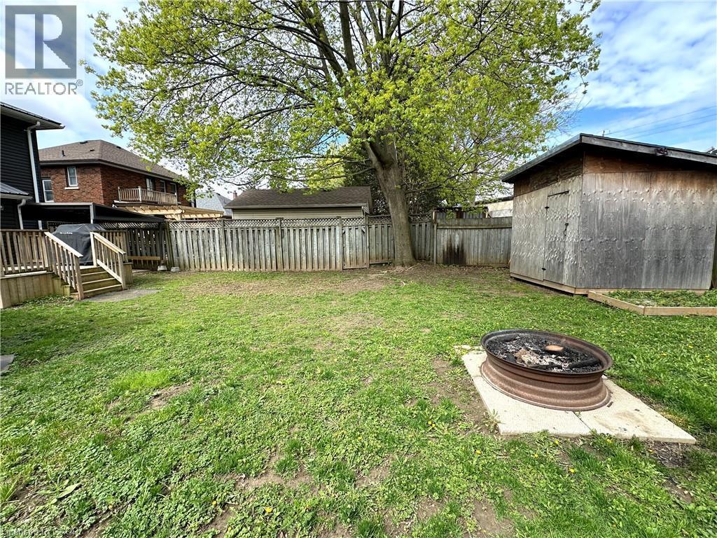 












99 NORTH MAIN Street

,
Simcoe,




Ontario
N3Y2M2

