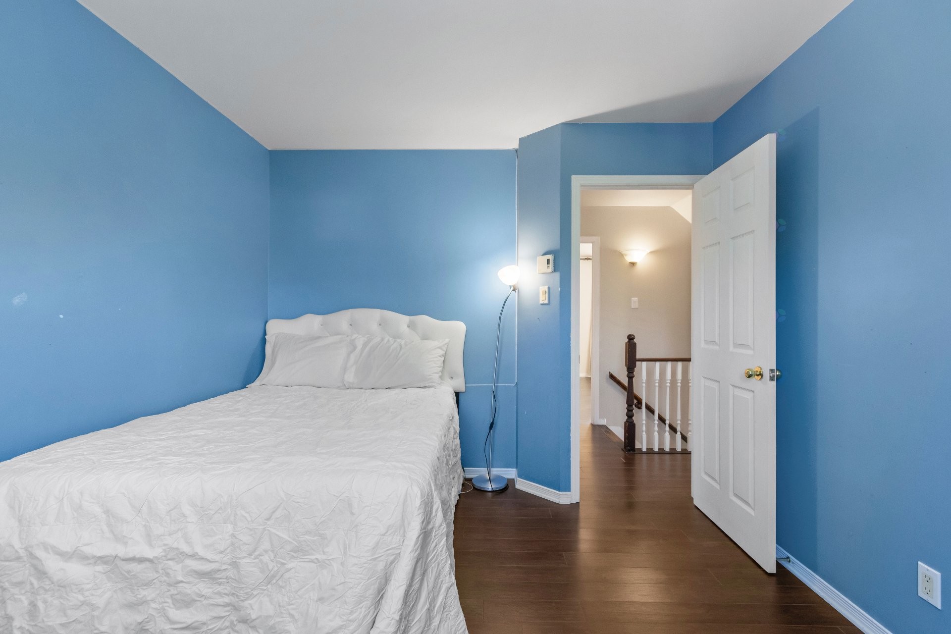 









1002


Rue Léopold-Lecourt

,
Saint-Jérôme,




QC
J5L1W9

