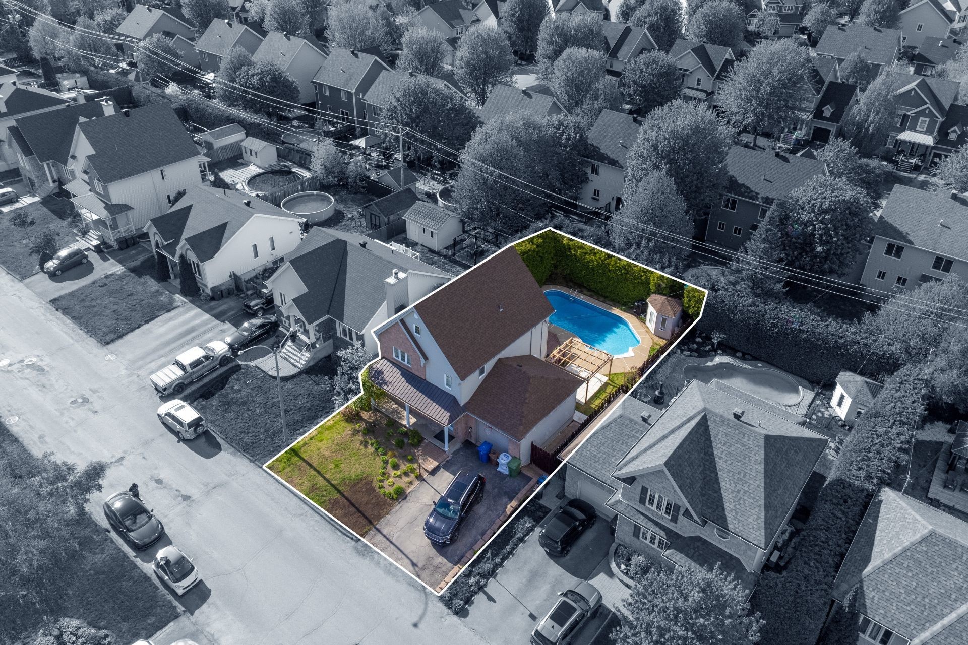 









1002


Rue Léopold-Lecourt

,
Saint-Jérôme,




QC
J5L1W9

