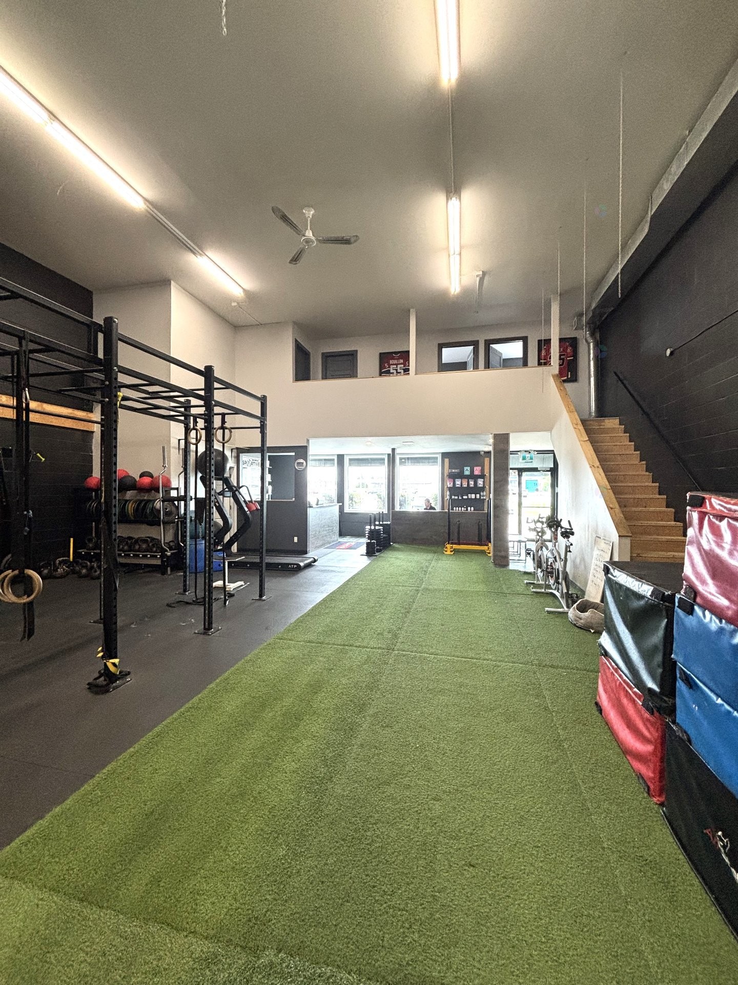 









5182


Route 132

,
Sainte-Catherine,




QC
J1C1L8

