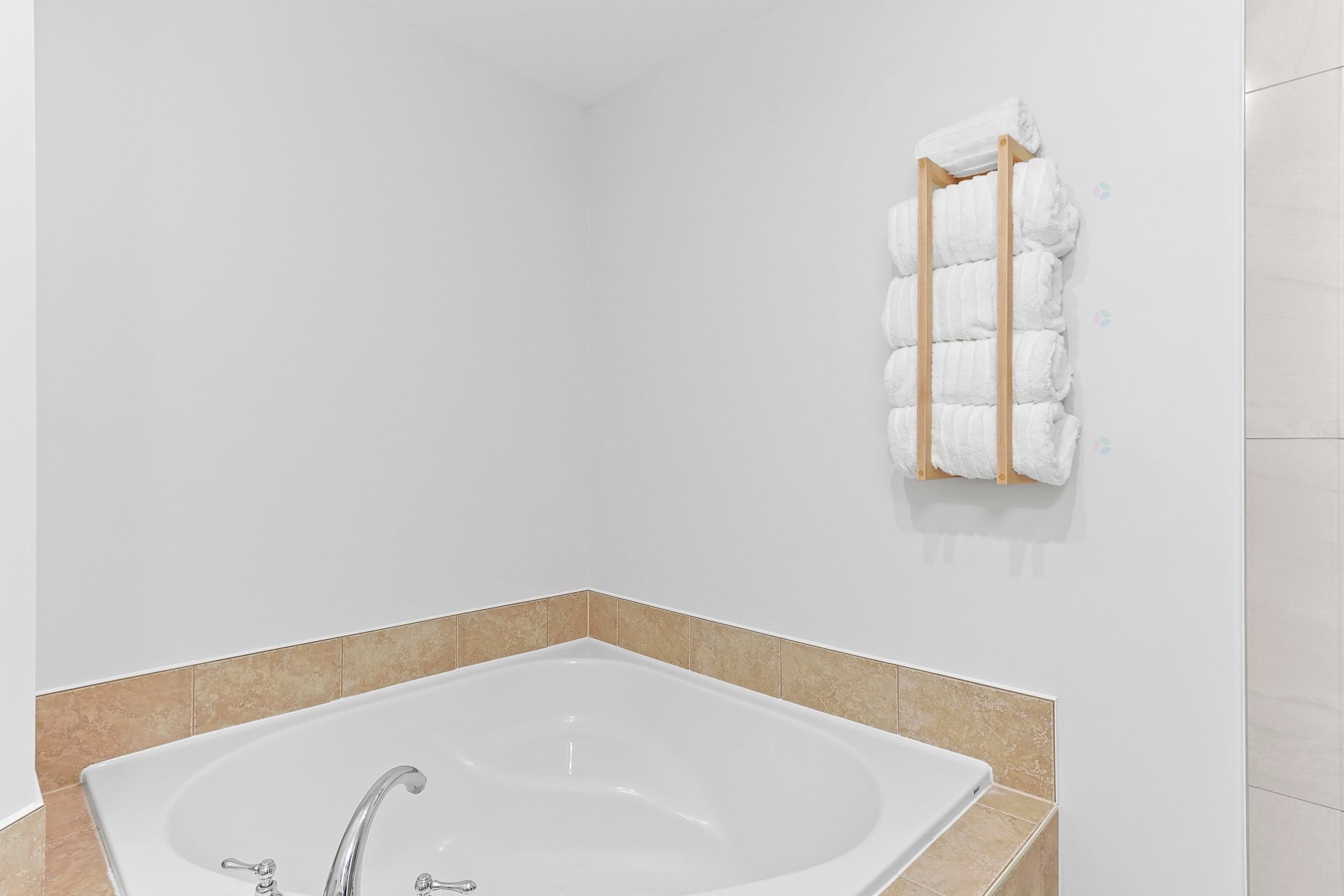 









962


Rue de la Vallée

, 6,
Pincourt,




QC
J7W0H7

