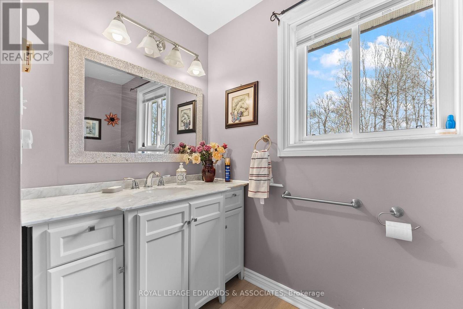 












1523 BARRON CANYON ROAD

,
Petawawa,




Ontario
K8A6W7

