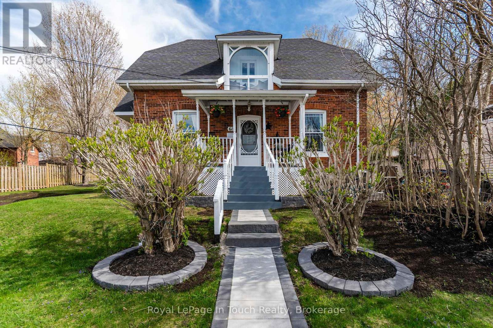 












615 BAY STREET

,
Midland,




Ontario
L4R1L7

