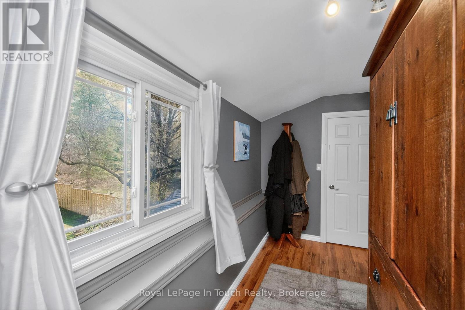 












615 BAY STREET

,
Midland,




Ontario
L4R1L7

