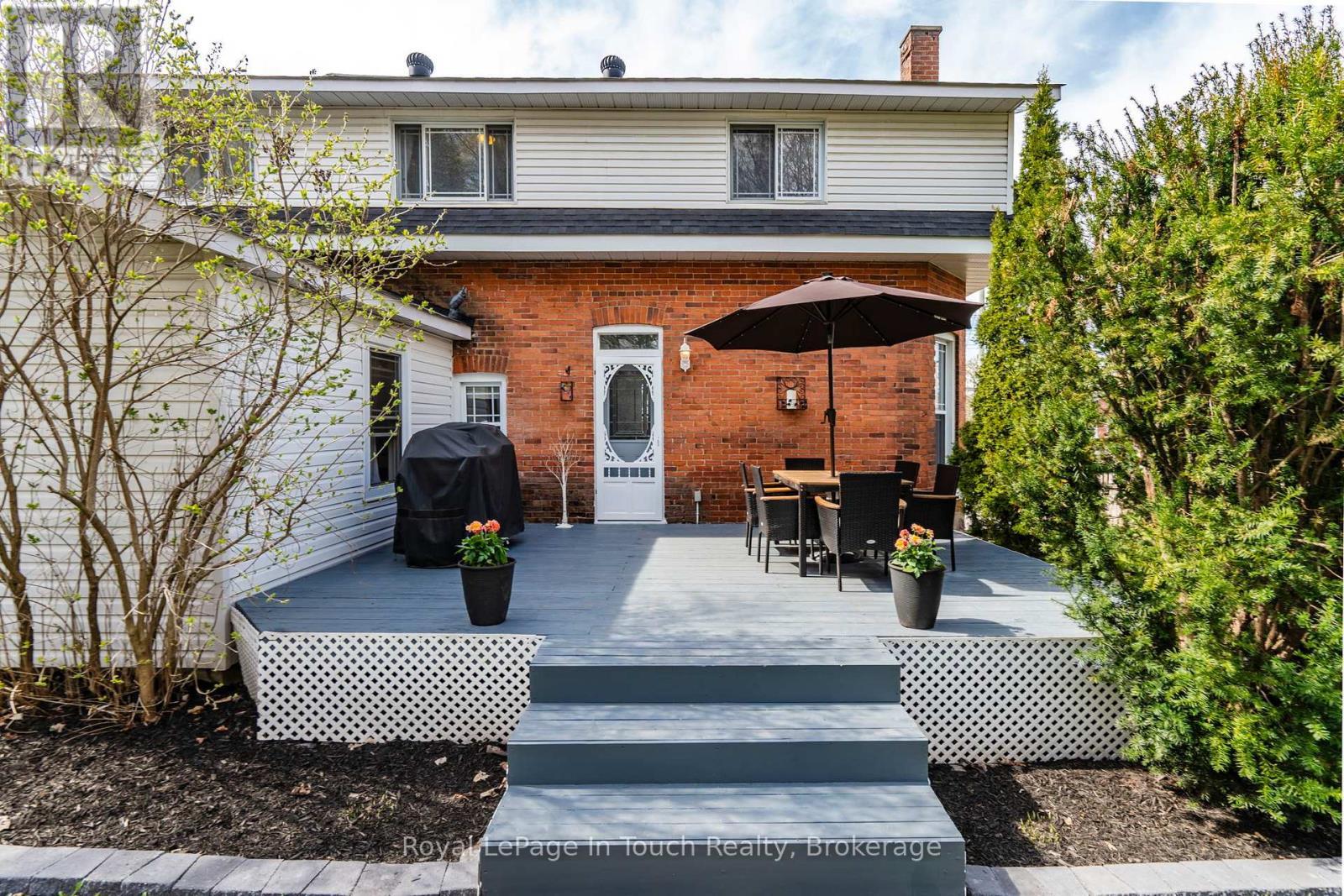 












615 BAY STREET

,
Midland,




Ontario
L4R1L7

