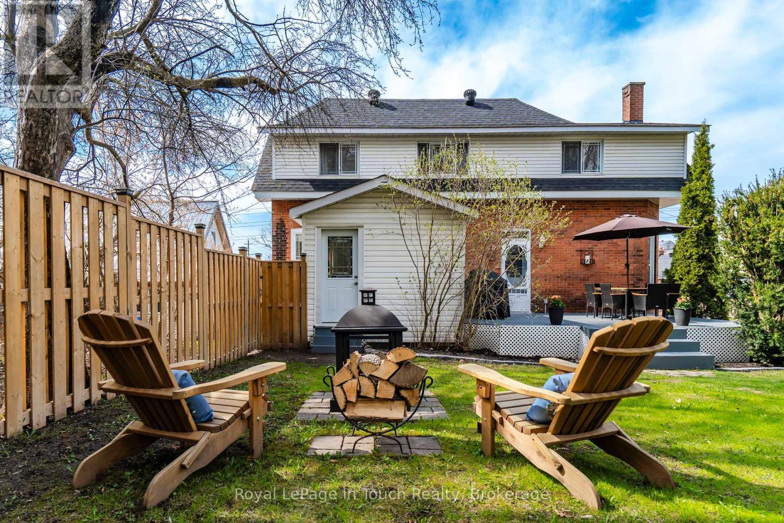 












615 BAY STREET

,
Midland,




Ontario
L4R1L7

