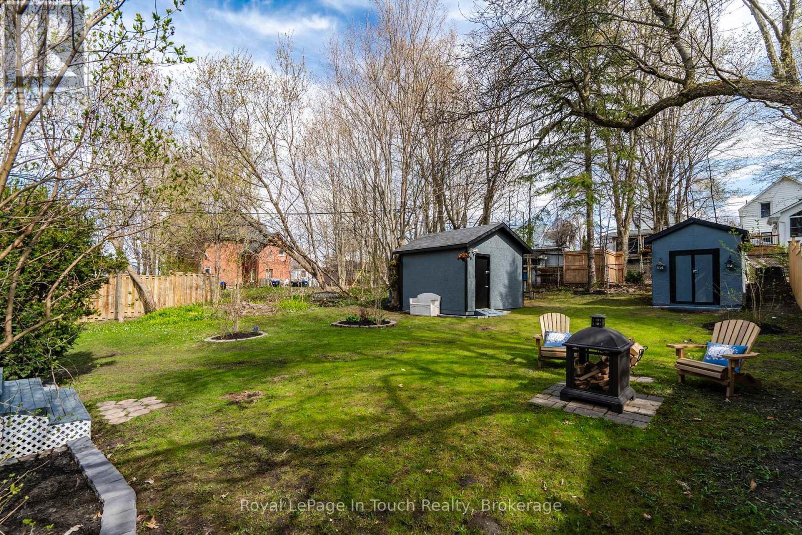 












615 BAY STREET

,
Midland,




Ontario
L4R1L7


