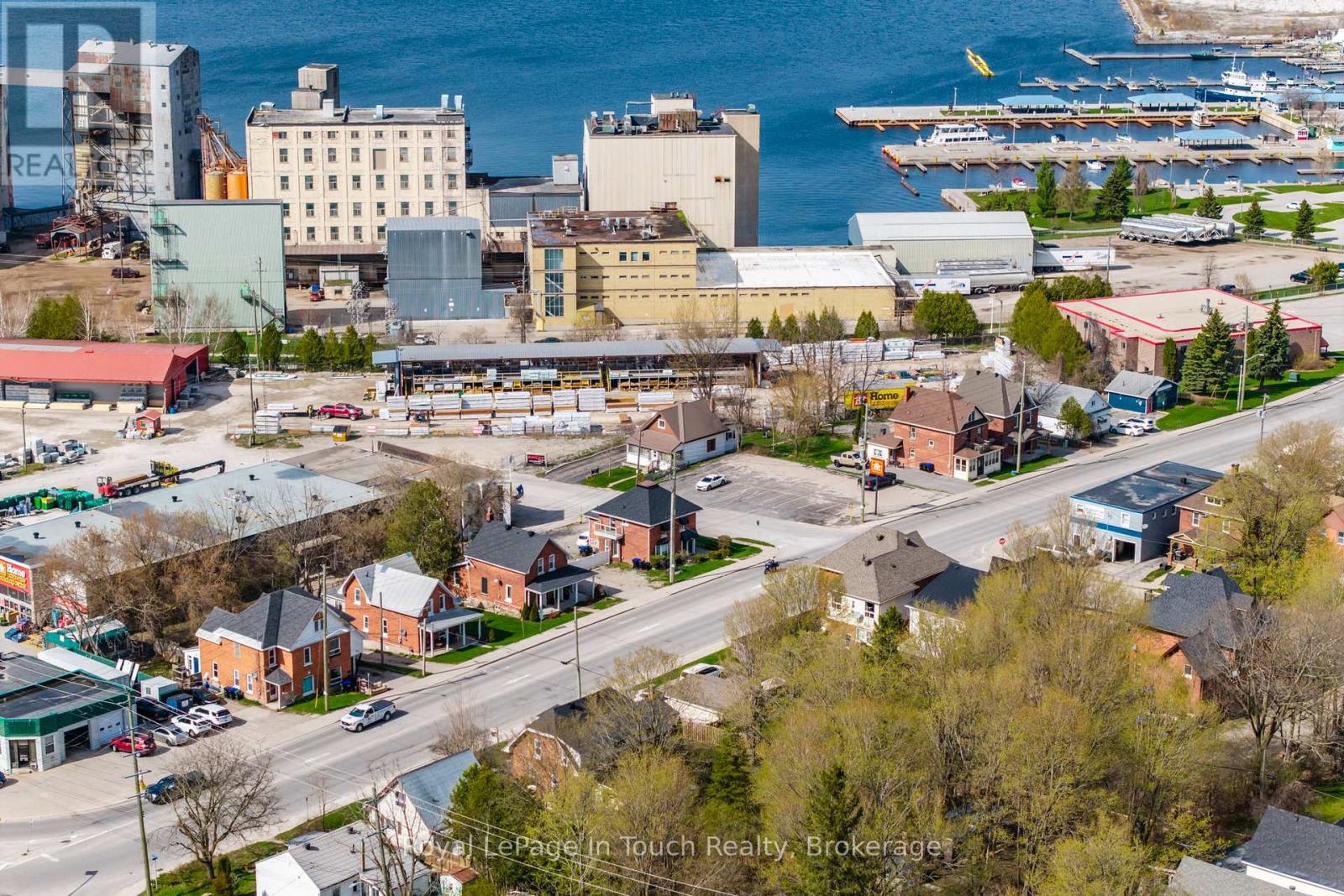 












615 BAY STREET

,
Midland,




Ontario
L4R1L7

