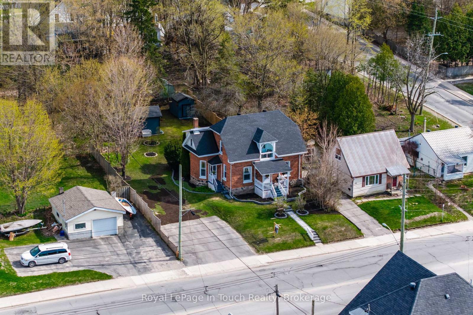 












615 BAY STREET

,
Midland,




Ontario
L4R1L7

