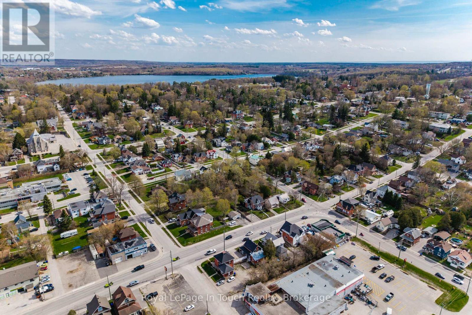 












615 BAY STREET

,
Midland,




Ontario
L4R1L7

