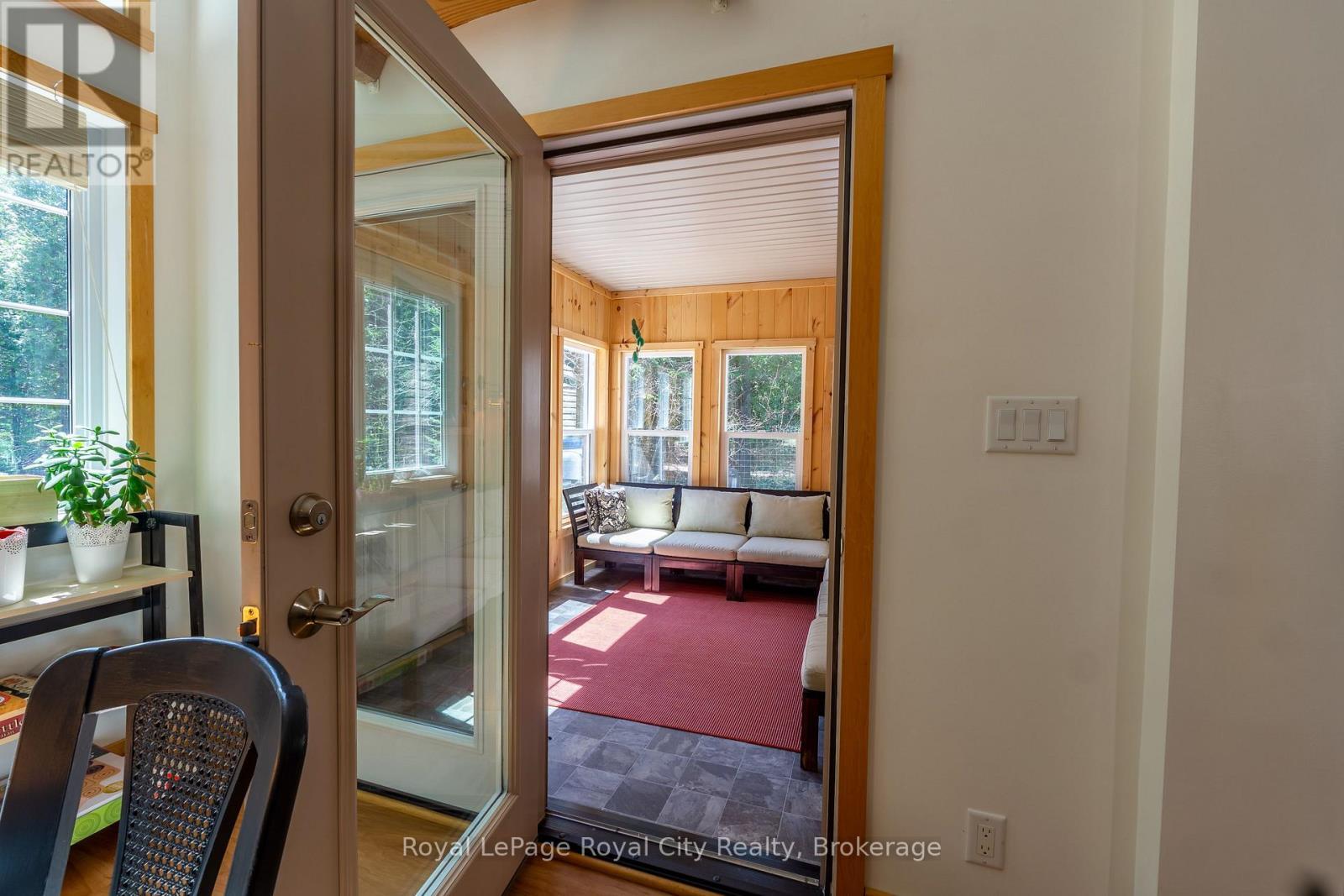 












48 HEAD STREET

,
Northern Bruce Peninsula,




Ontario
N0H2R0

