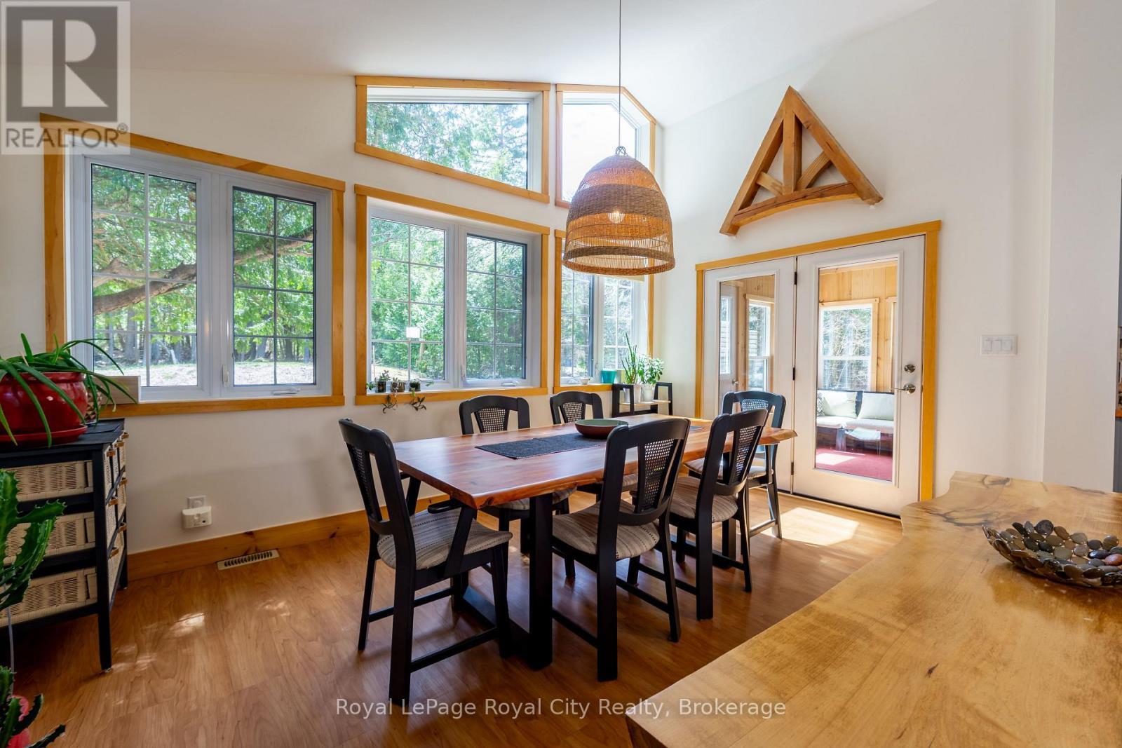 












48 HEAD STREET

,
Northern Bruce Peninsula,




Ontario
N0H2R0

