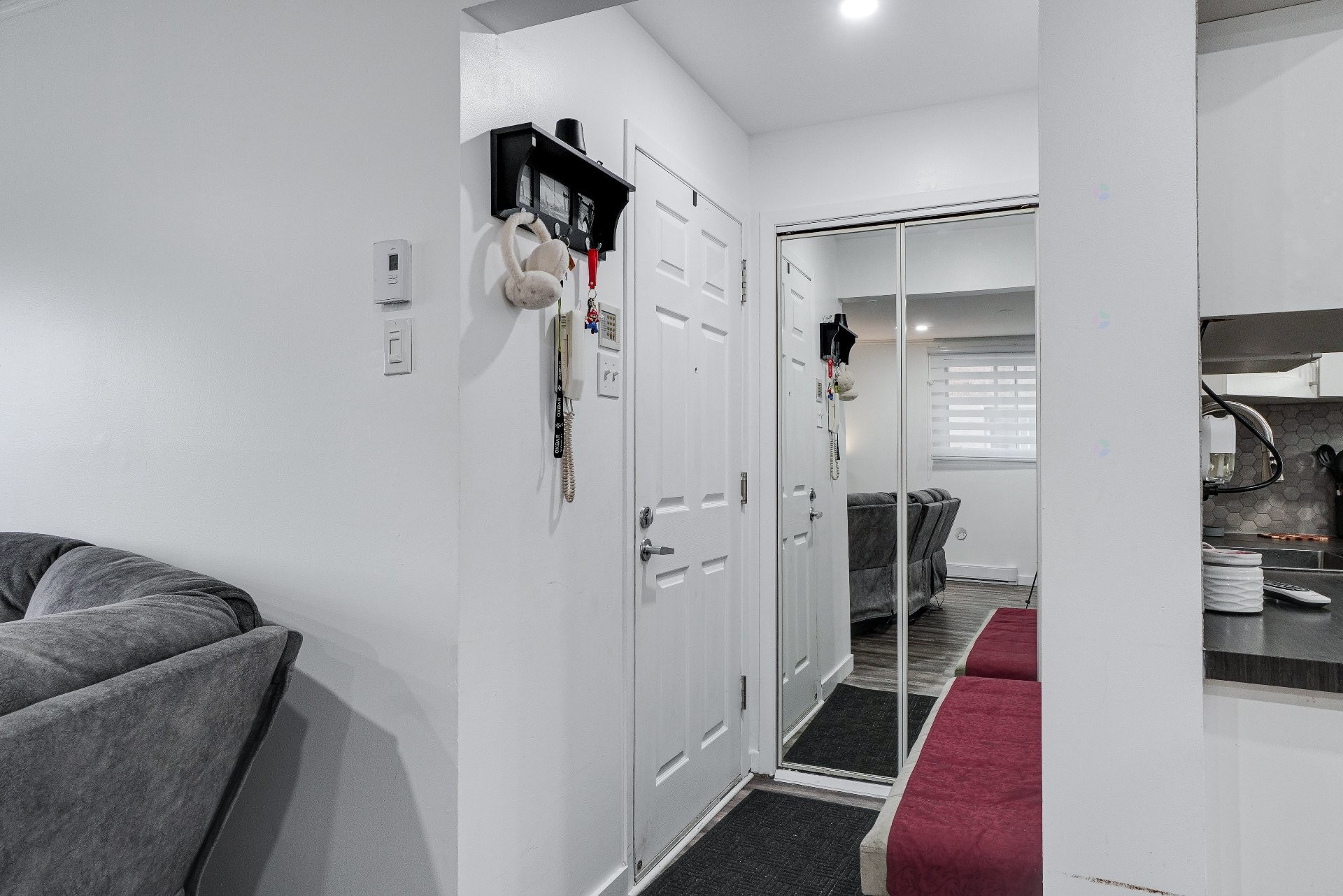 









9324


Rue Gabrielle-Roy

,
Montréal (Rivière-des-Prairies/Pointe-aux-Trembles),




QC
H1E7B9

