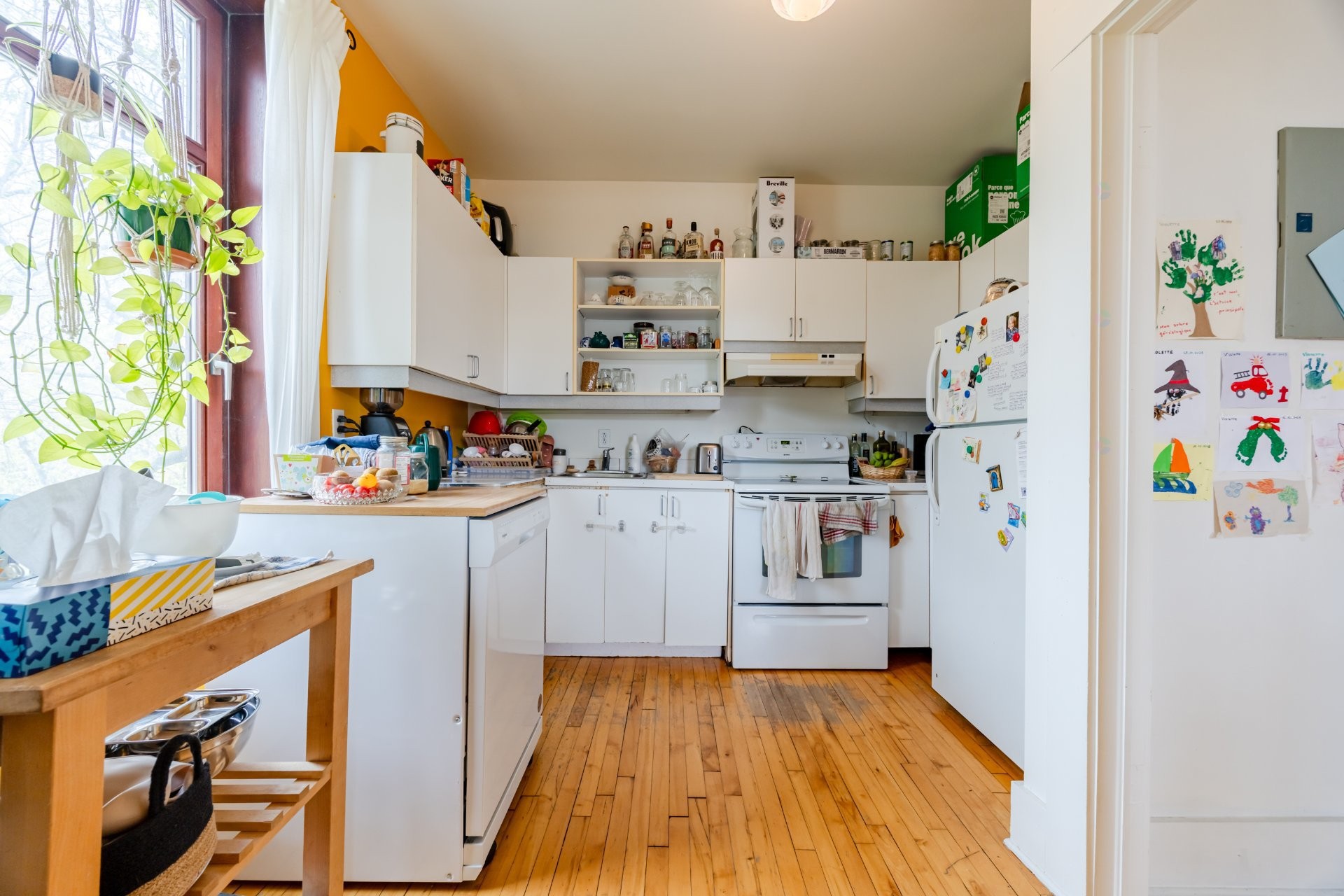 









1714


Rue Cartier

,
Montréal (Ville-Marie),




QC
H2K4E2

