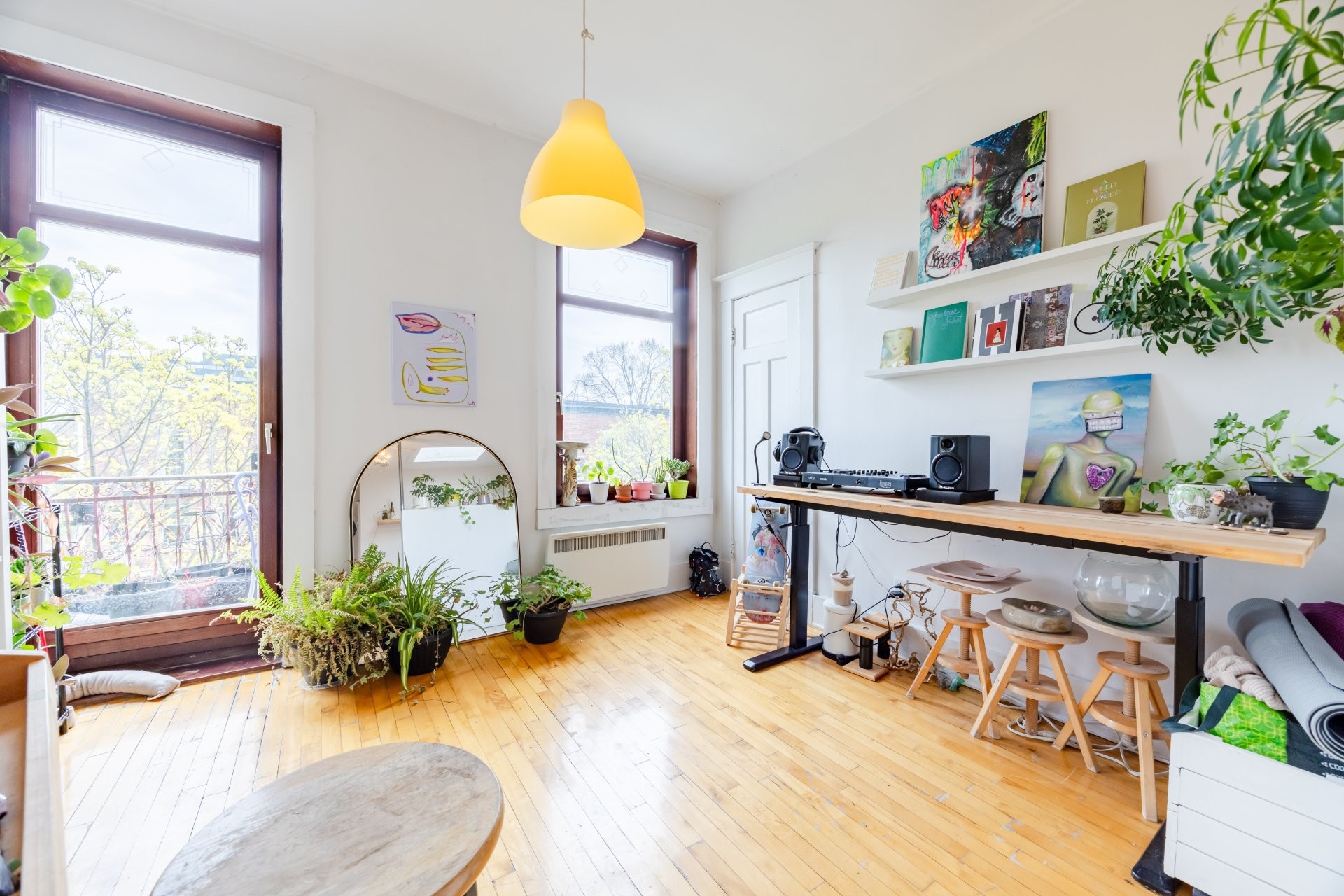









1712


Rue Cartier

,
Montréal (Ville-Marie),




QC
H2K4E2

