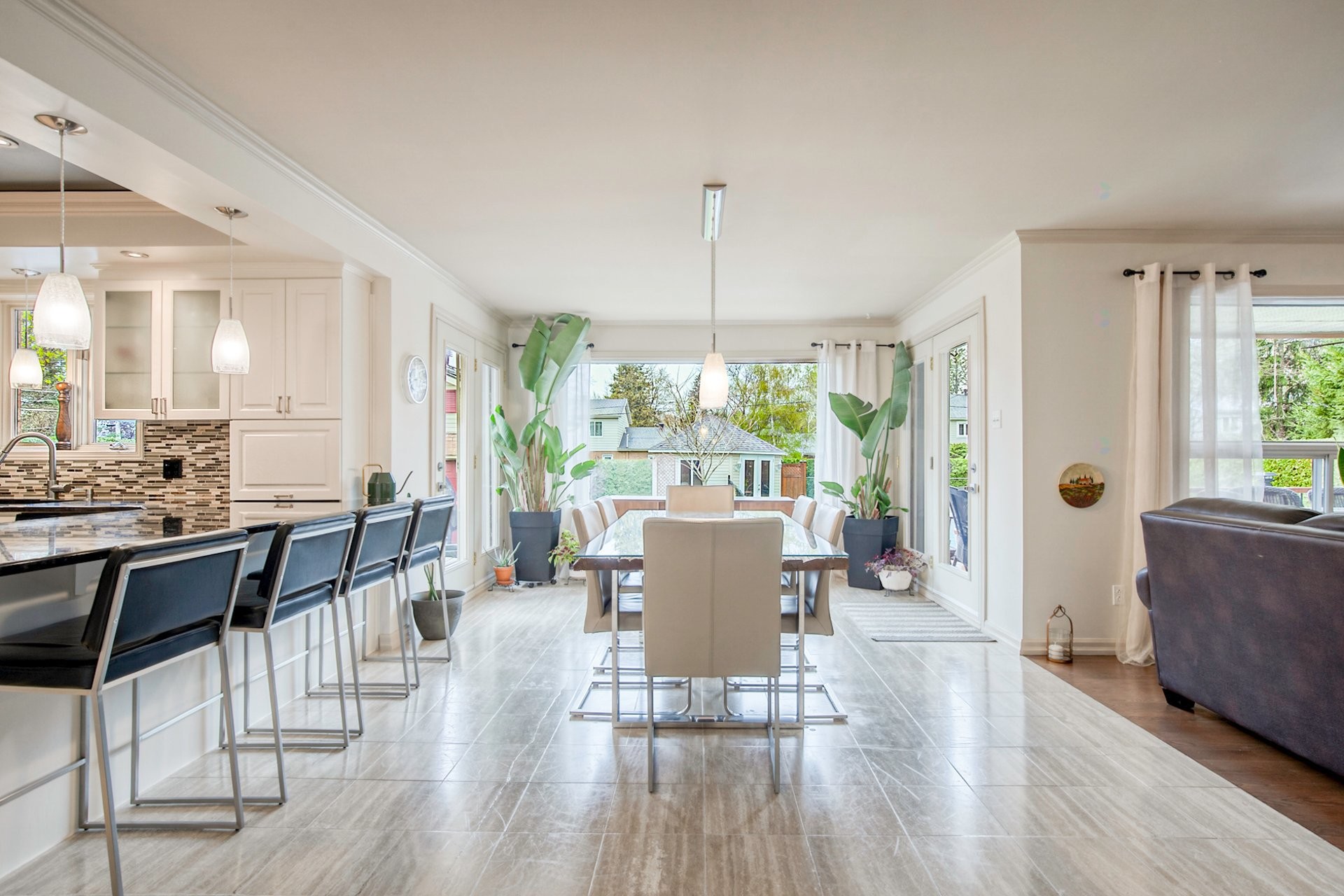 









2081


Rue Montarville

,
Saint-Bruno-de-Montarville,




QC
J3V3V8

