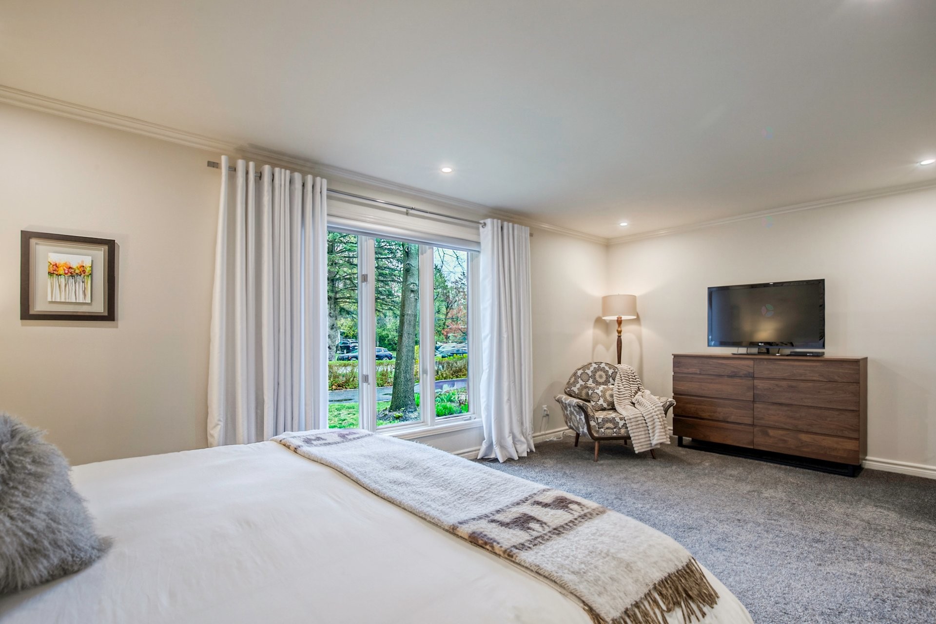 









2081


Rue Montarville

,
Saint-Bruno-de-Montarville,




QC
J3V3V8

