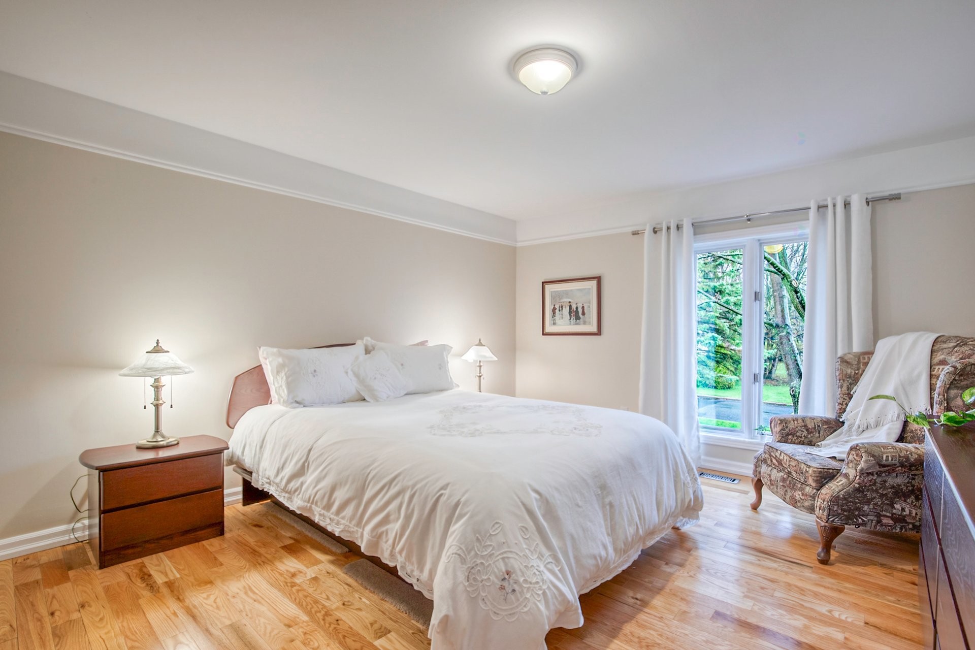 









2081


Rue Montarville

,
Saint-Bruno-de-Montarville,




QC
J3V3V8

