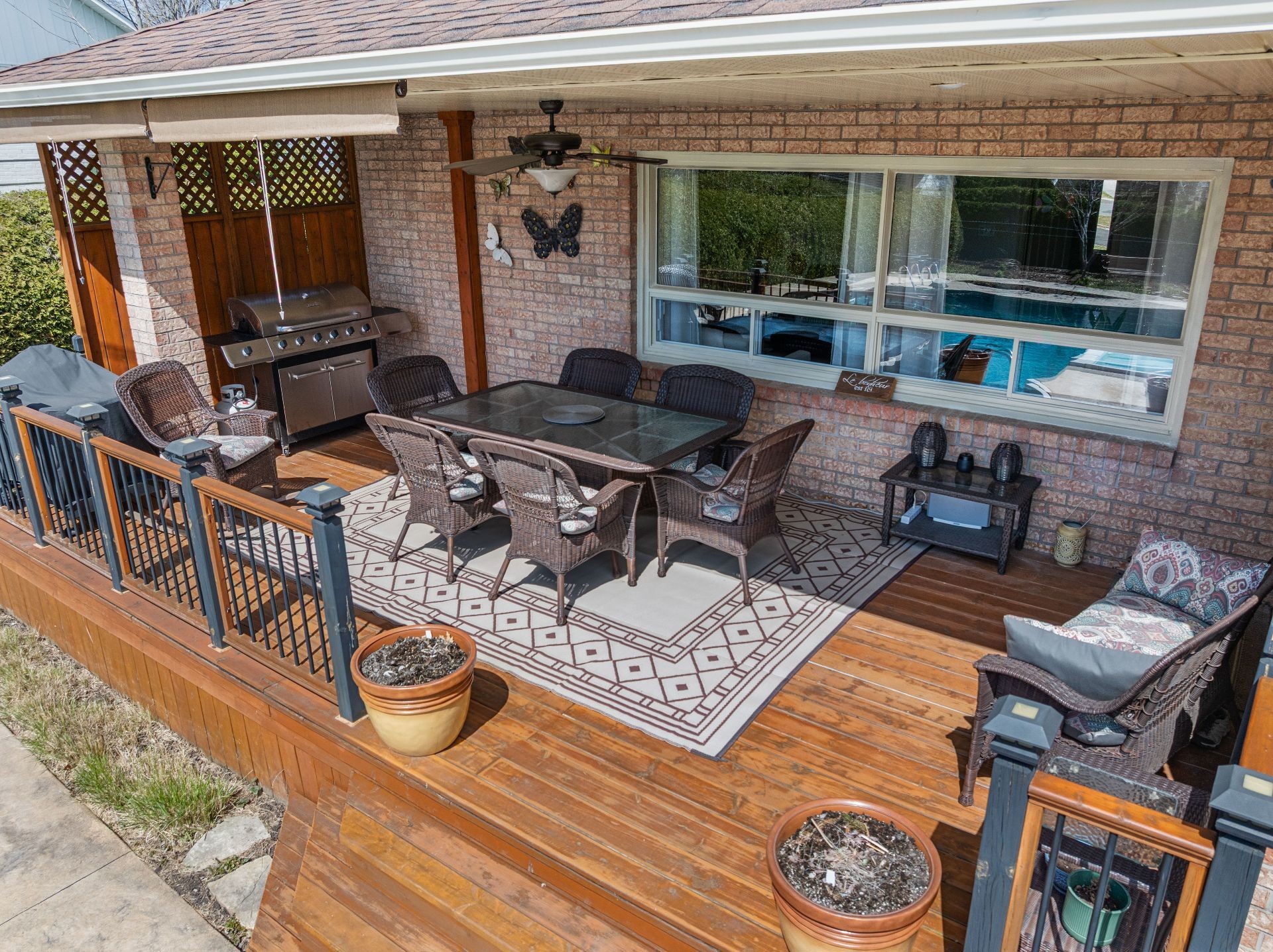 









2081


Rue Montarville

,
Saint-Bruno-de-Montarville,




QC
J3V3V8

