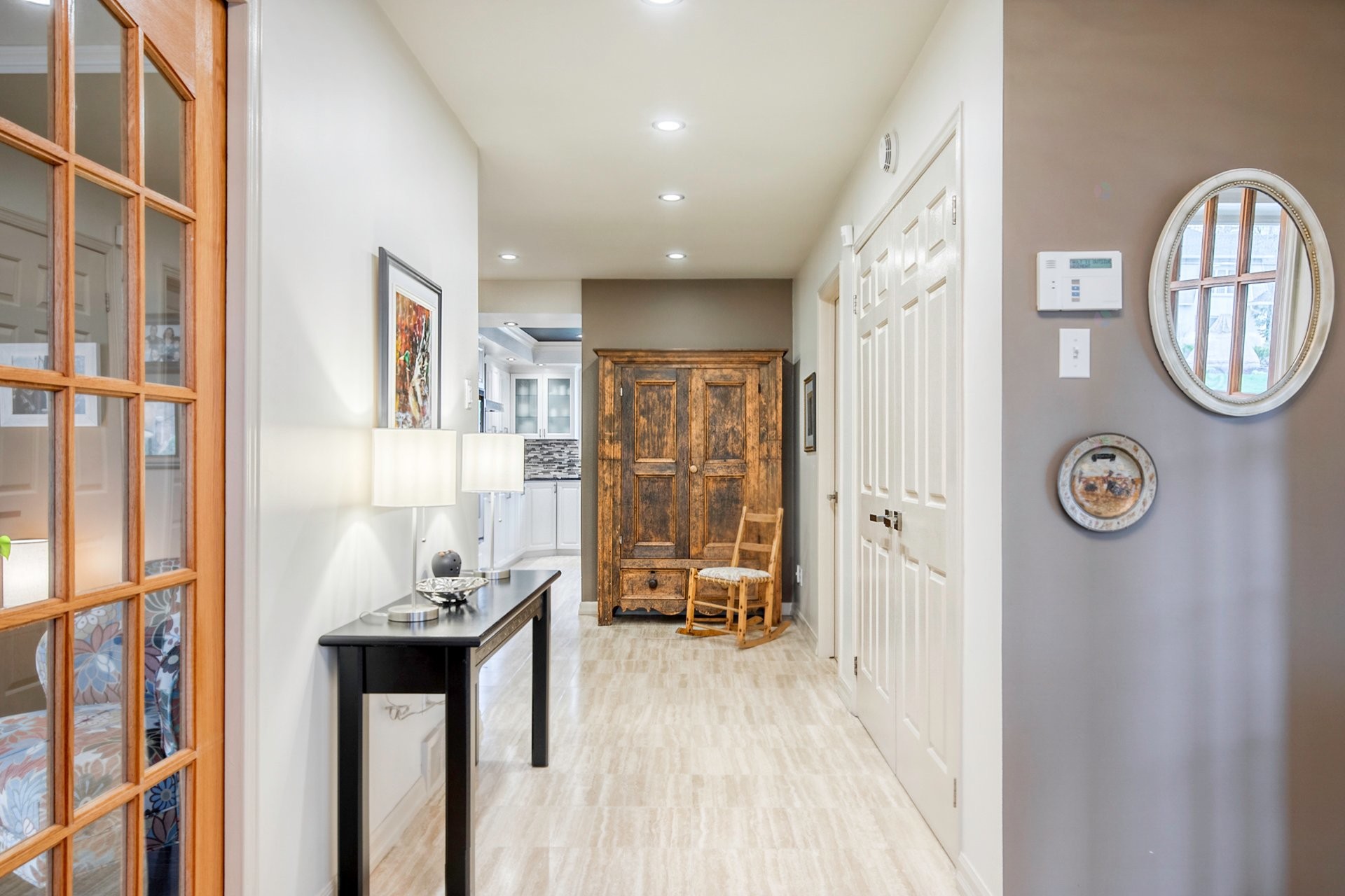 









2081


Rue Montarville

,
Saint-Bruno-de-Montarville,




QC
J3V3V8

