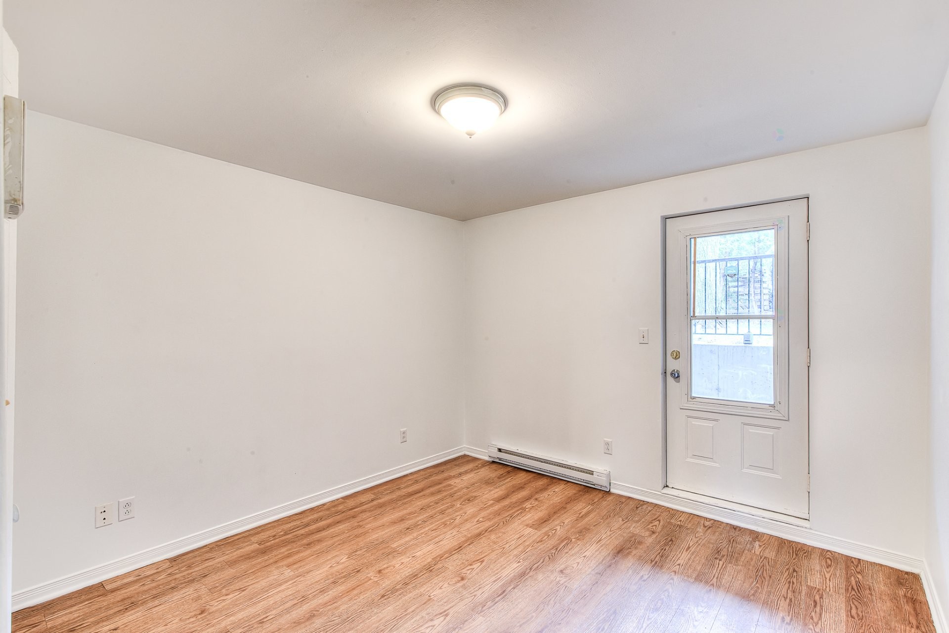 









75


Ch. de la Grande-Côte

, 2,
Boisbriand,




QC
J7G1C2

