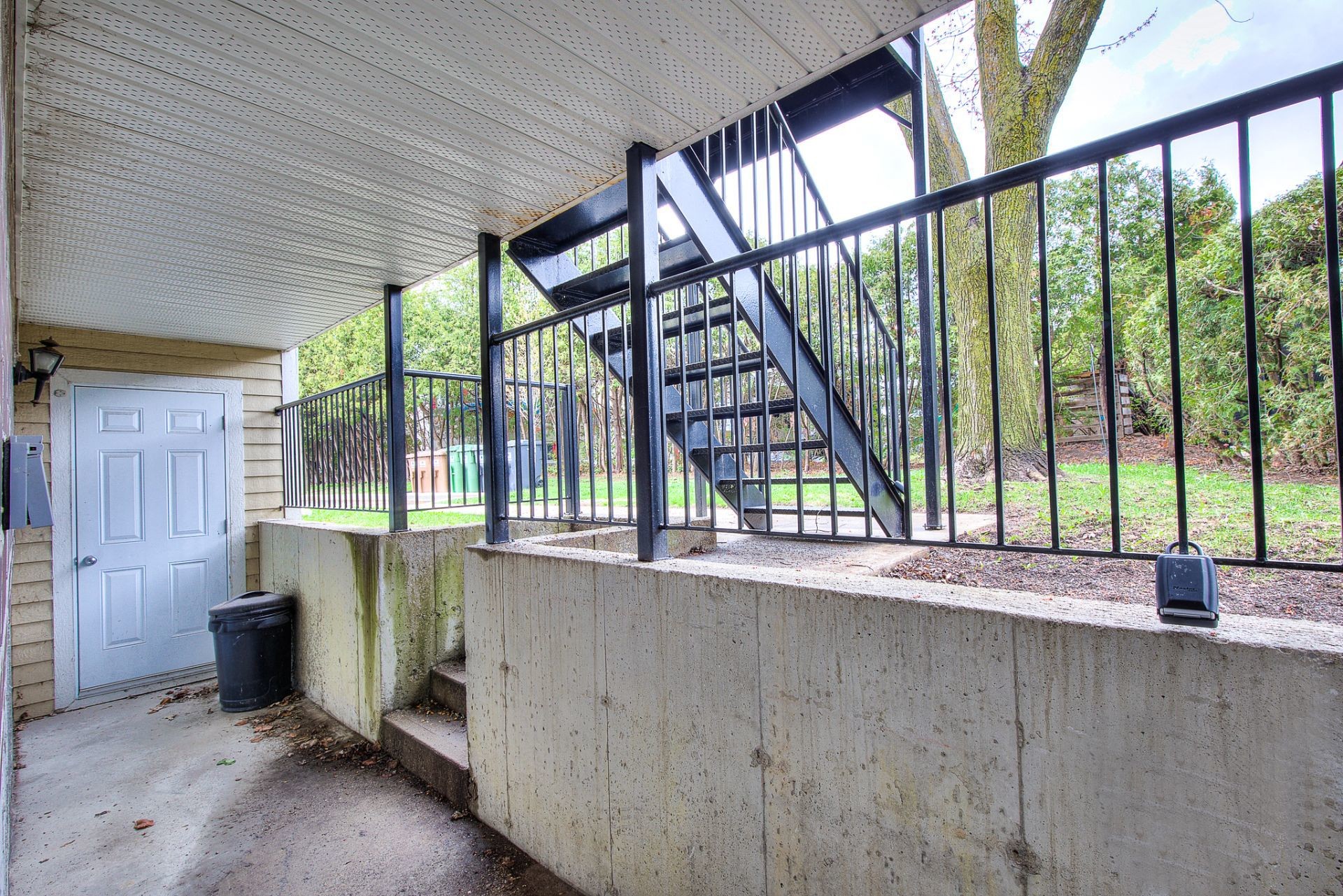 









75


Ch. de la Grande-Côte

, 2,
Boisbriand,




QC
J7G1C2

