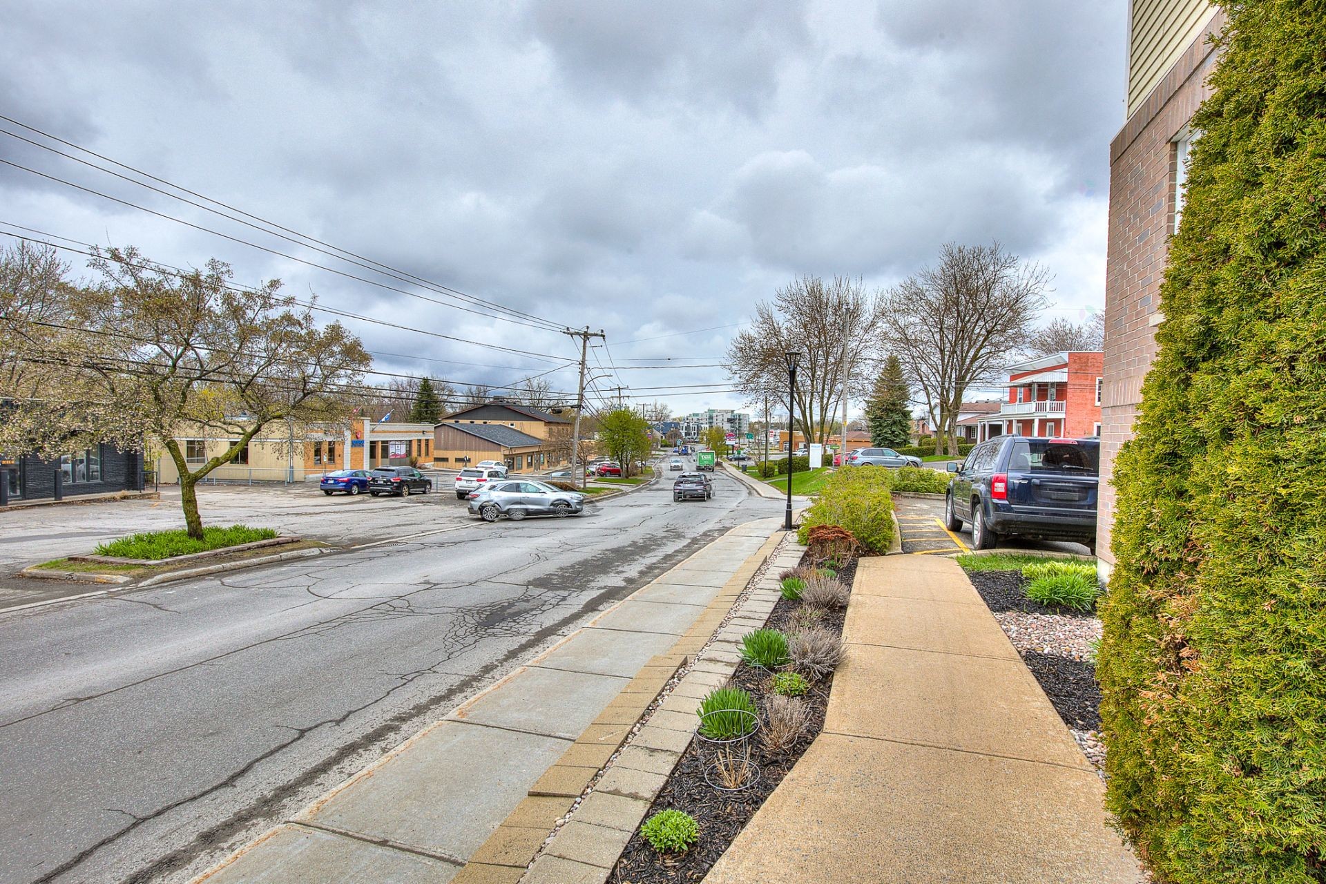 









75


Ch. de la Grande-Côte

, 2,
Boisbriand,




QC
J7G1C2

