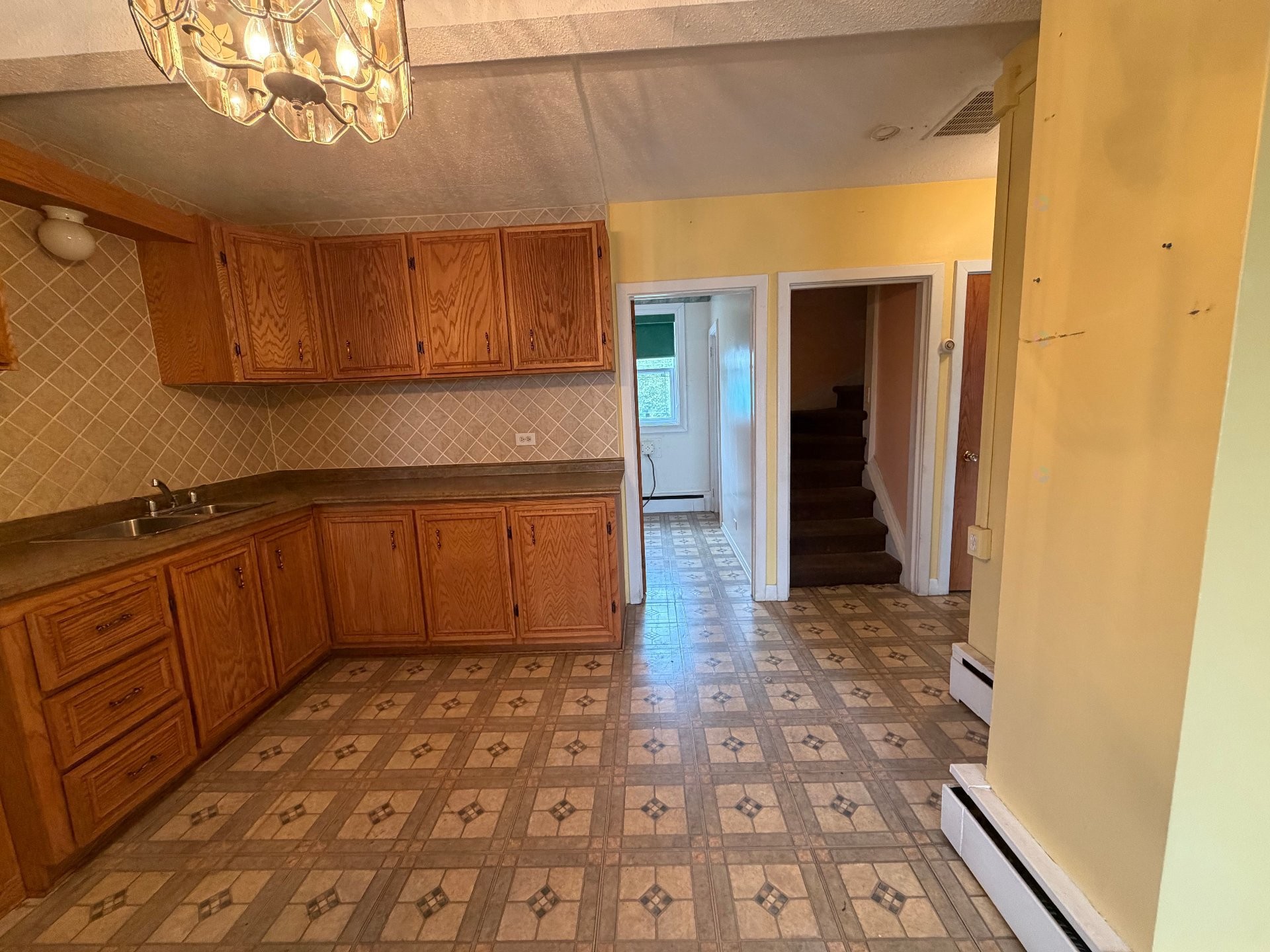 









166


Rue Durocher

,
Gatineau (Hull),




QC
J8Y2S6

