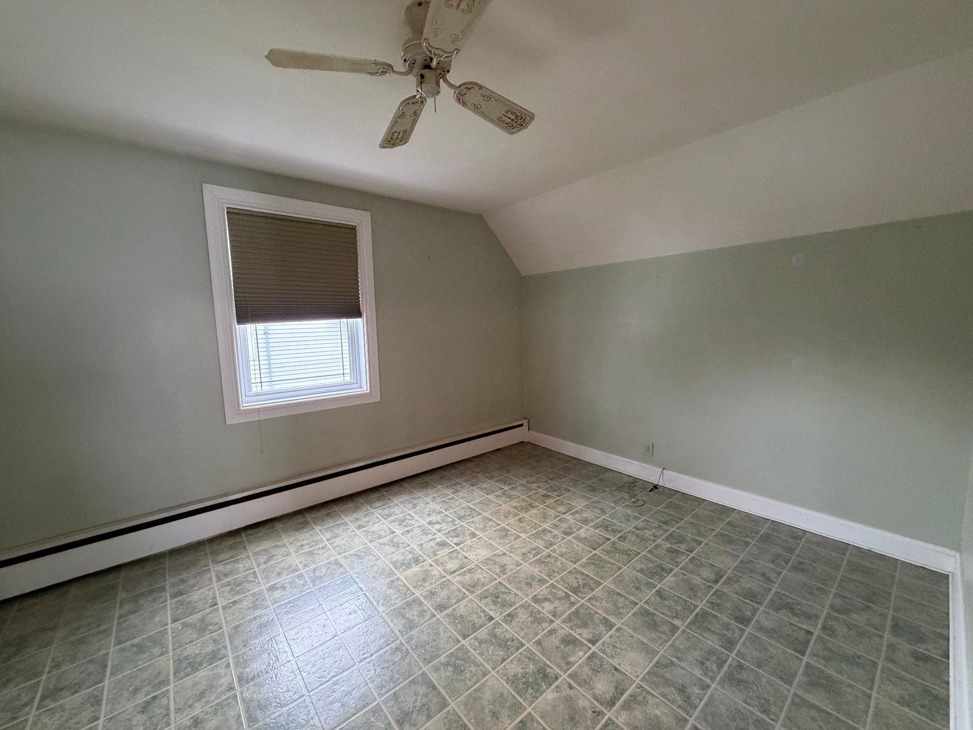 









166


Rue Durocher

,
Gatineau (Hull),




QC
J8Y2S6

