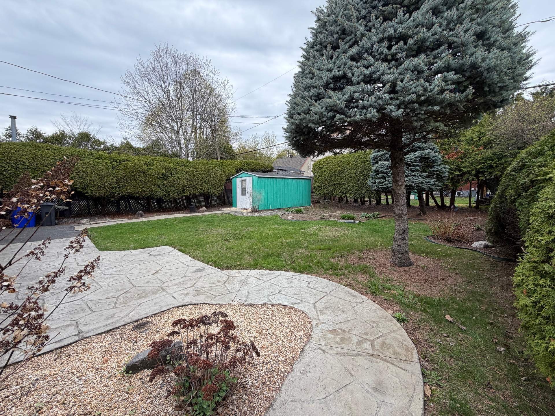 









166


Rue Durocher

,
Gatineau (Hull),




QC
J8Y2S6

