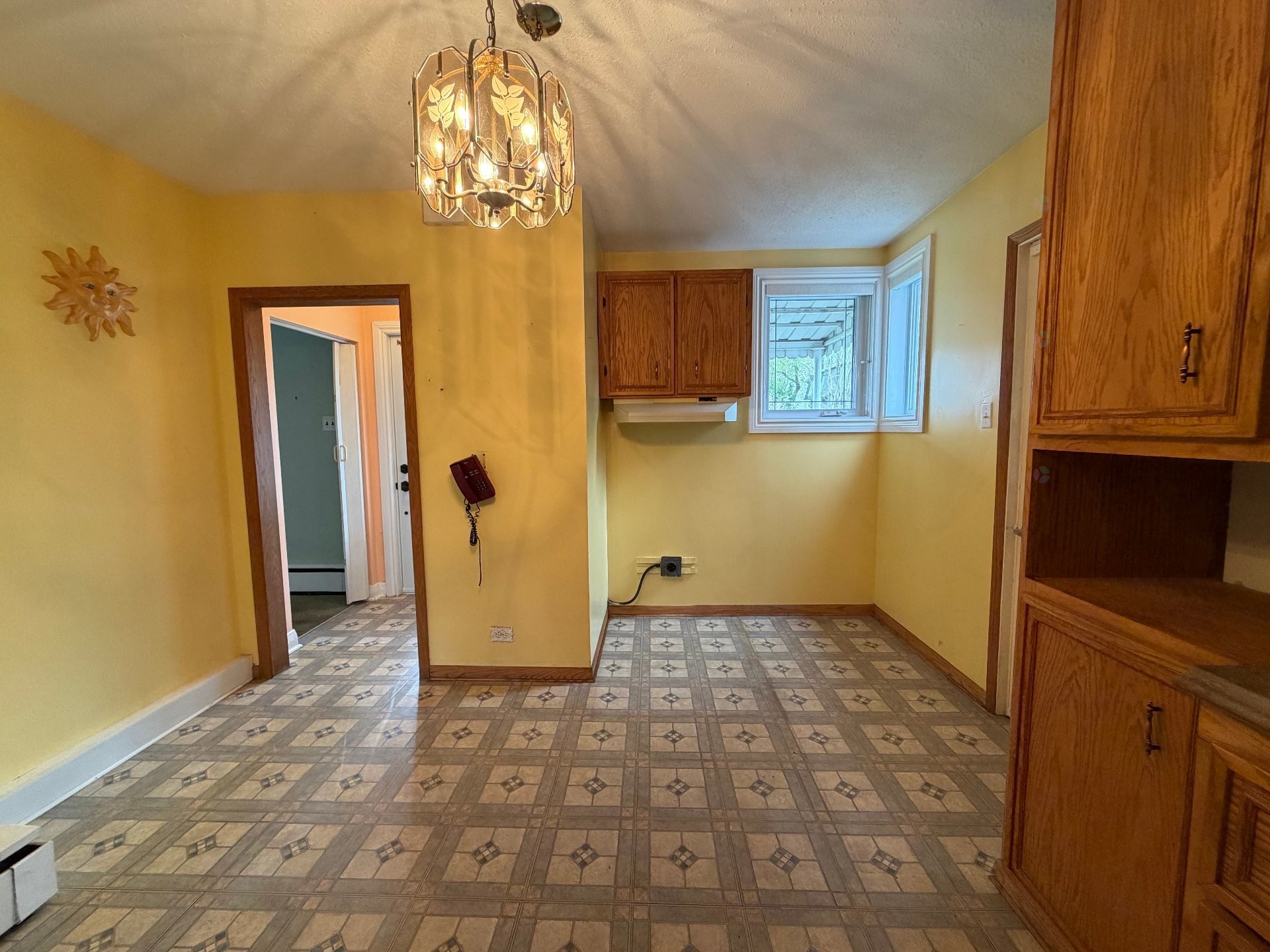 









166


Rue Durocher

,
Gatineau (Hull),




QC
J8Y2S6


