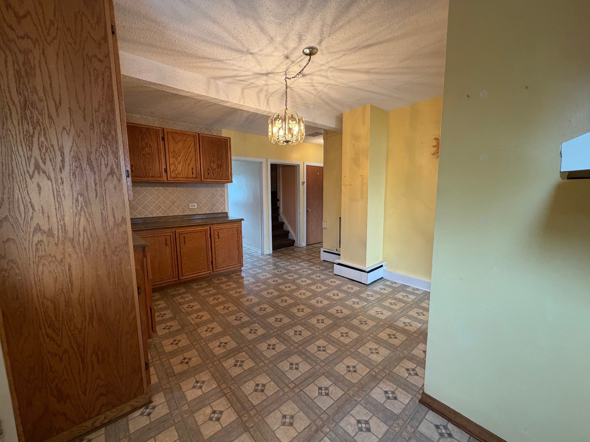 









166


Rue Durocher

,
Gatineau (Hull),




QC
J8Y2S6

