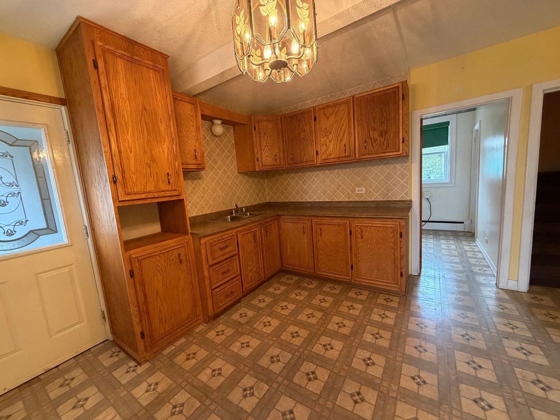









166


Rue Durocher

,
Gatineau (Hull),




QC
J8Y2S6

