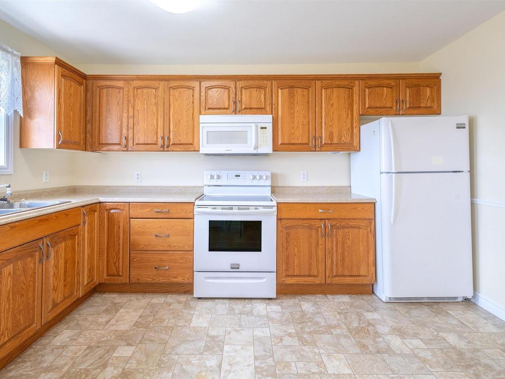 












3 Mosher Lane

,
Upper North Sydney,




NS
B2A 0B2

