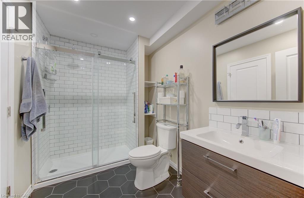 












369 ZELLER Drive

,
Kitchener,




Ontario
N2A0A3

