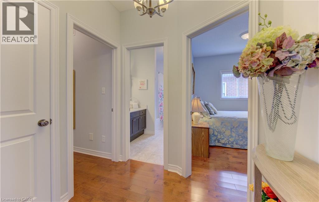 












369 ZELLER Drive

,
Kitchener,




Ontario
N2A0A3

