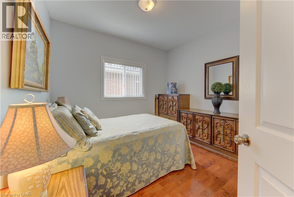 












369 ZELLER Drive

,
Kitchener,




Ontario
N2A0A3

