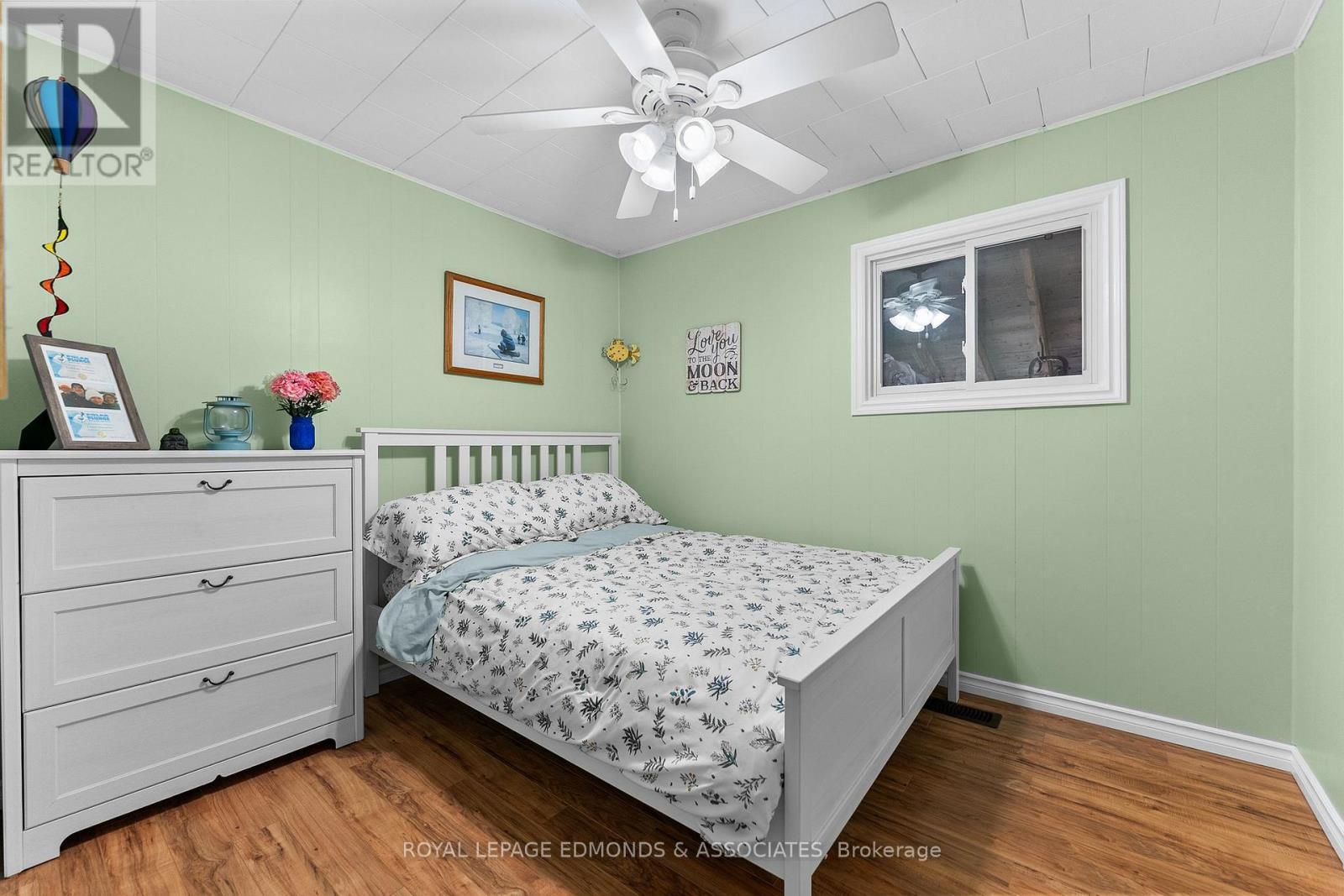 












626 PECOSKIE DRIVE

,
Killaloe, Hagarty and Richards,




Ontario
K0J2A0

