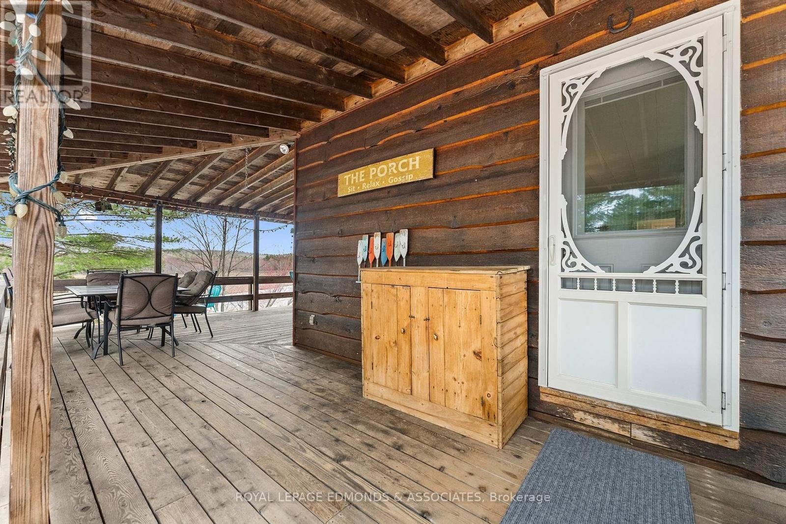 












626 PECOSKIE DRIVE

,
Killaloe, Hagarty and Richards,




Ontario
K0J2A0

