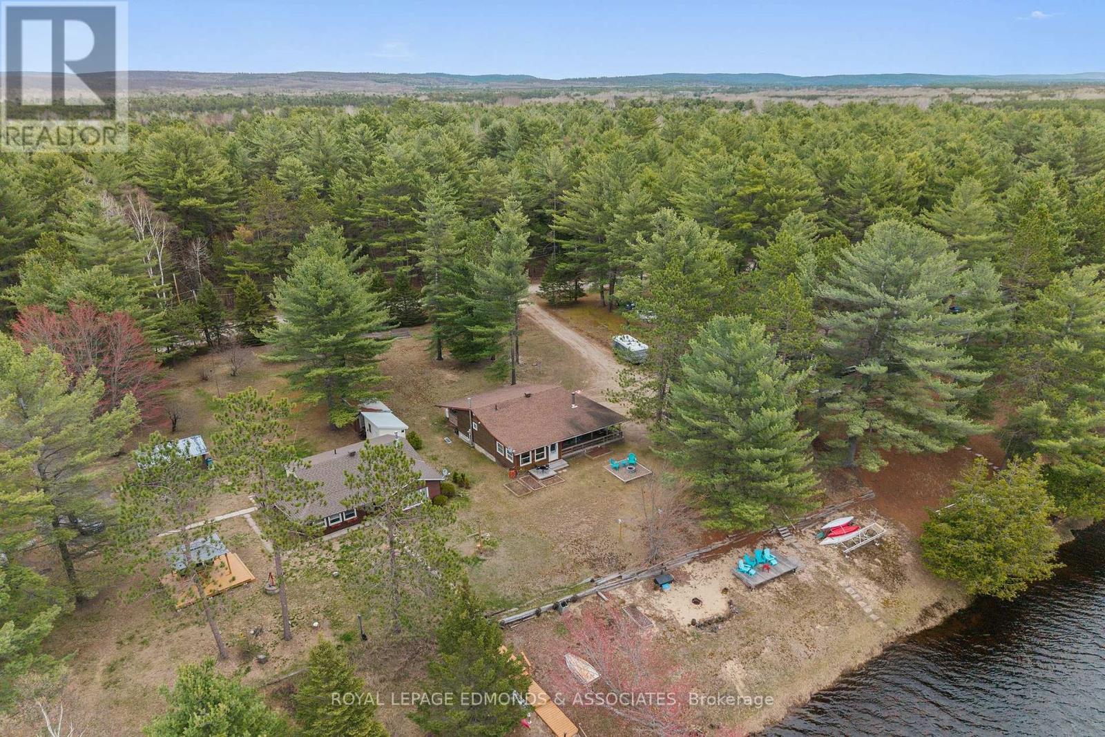












626 PECOSKIE DRIVE

,
Killaloe, Hagarty and Richards,




Ontario
K0J2A0

