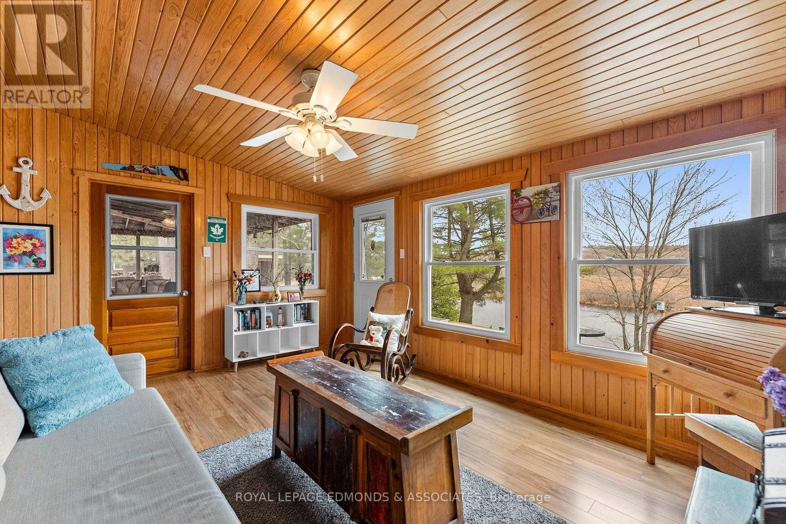 












626 PECOSKIE DRIVE

,
Killaloe, Hagarty and Richards,




Ontario
K0J2A0


