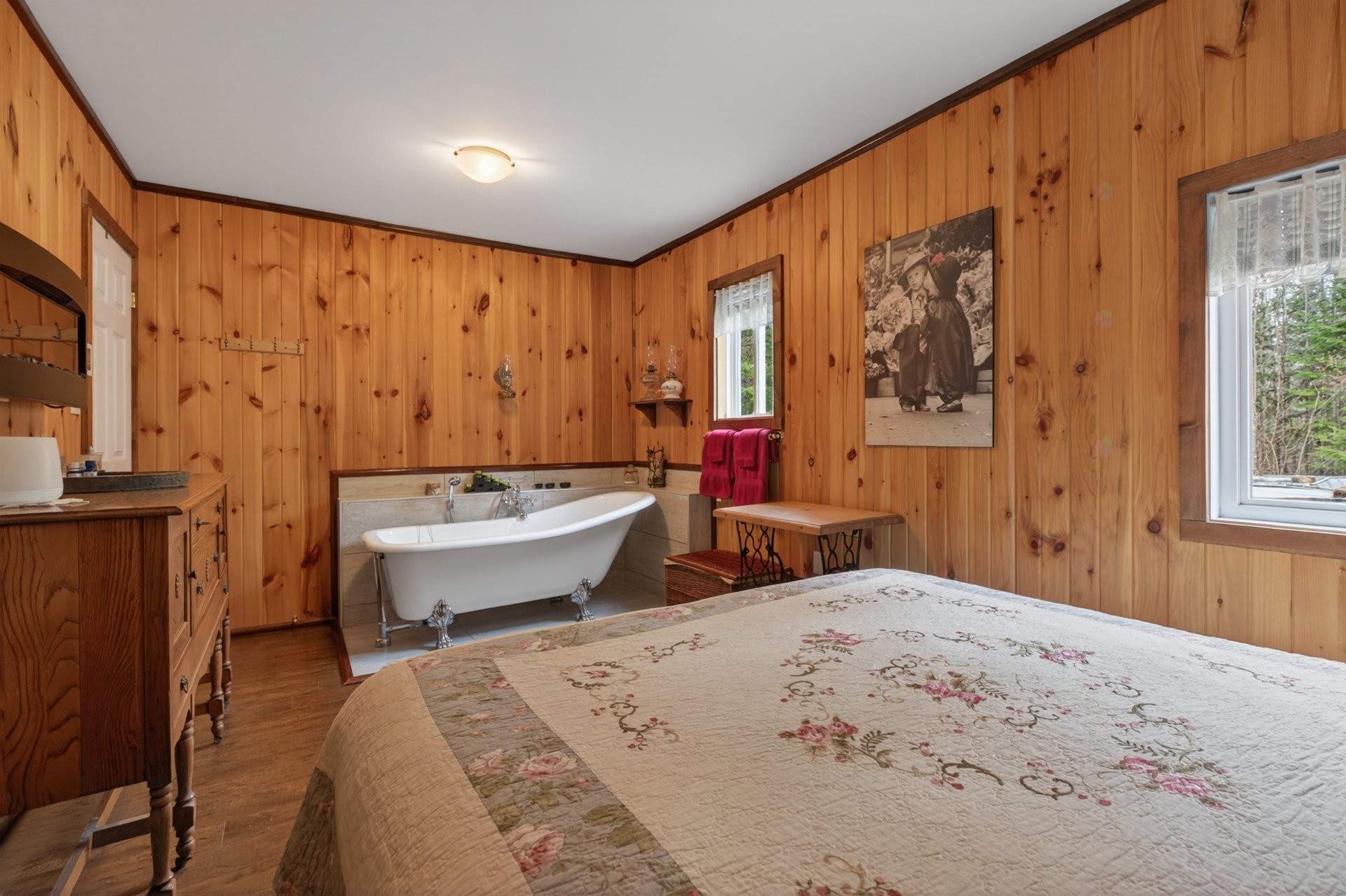 









20


Ch. des Grands-Ducs

,
Saint-Michel-des-Saints,




QC
J0K3B0


