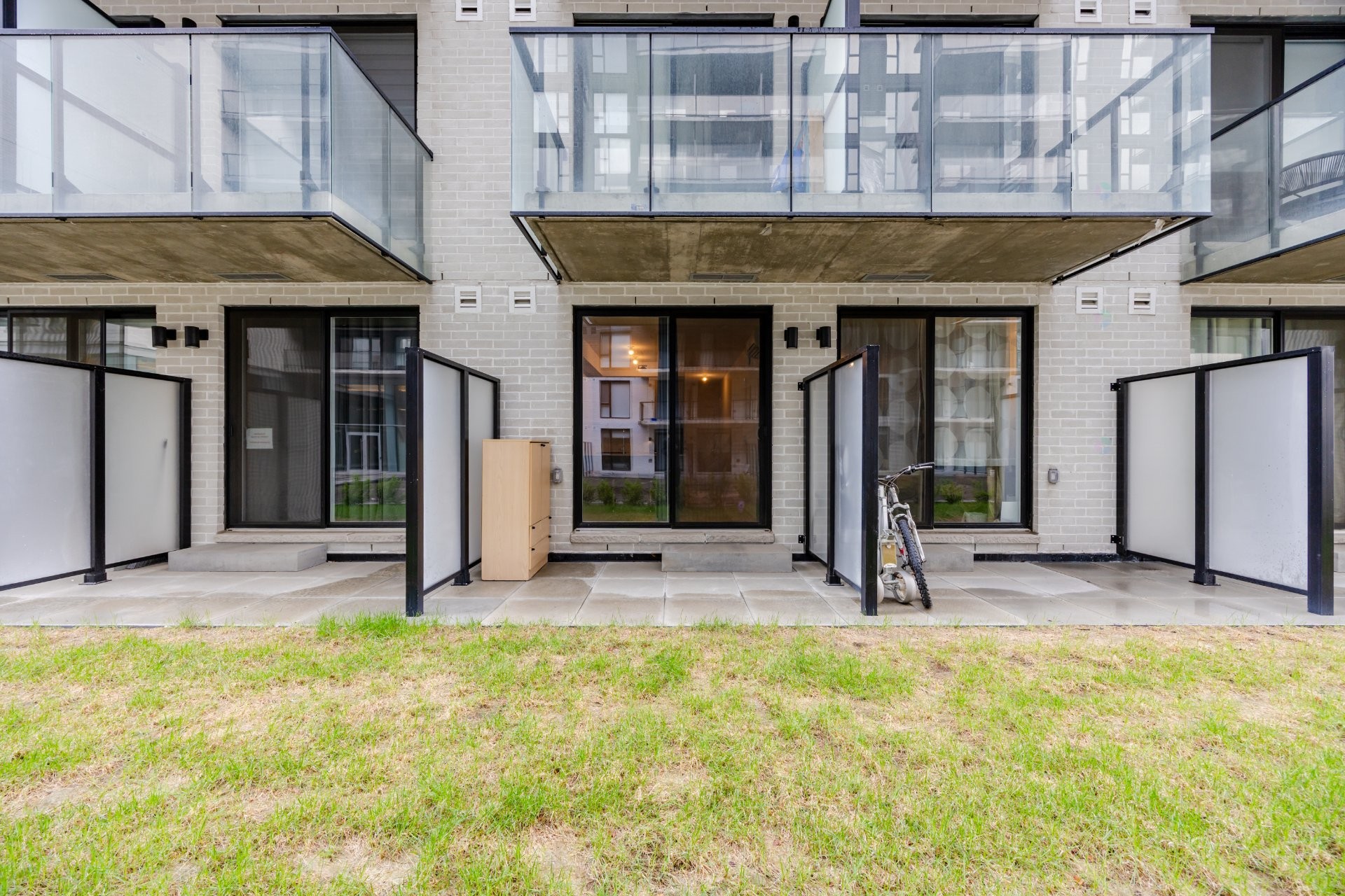









1485


Rue des Bassins

, 108,
Montréal (Le Sud-Ouest),




QC
H3C1B7


