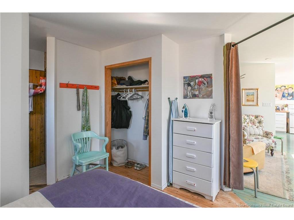 









660


Saint-Pierre Ouest

BLVD,
Caraquet,




NB
E1W 1A2


