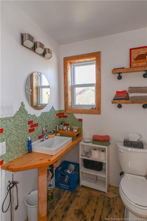 









660


Saint-Pierre Ouest

BLVD,
Caraquet,




NB
E1W 1A2

